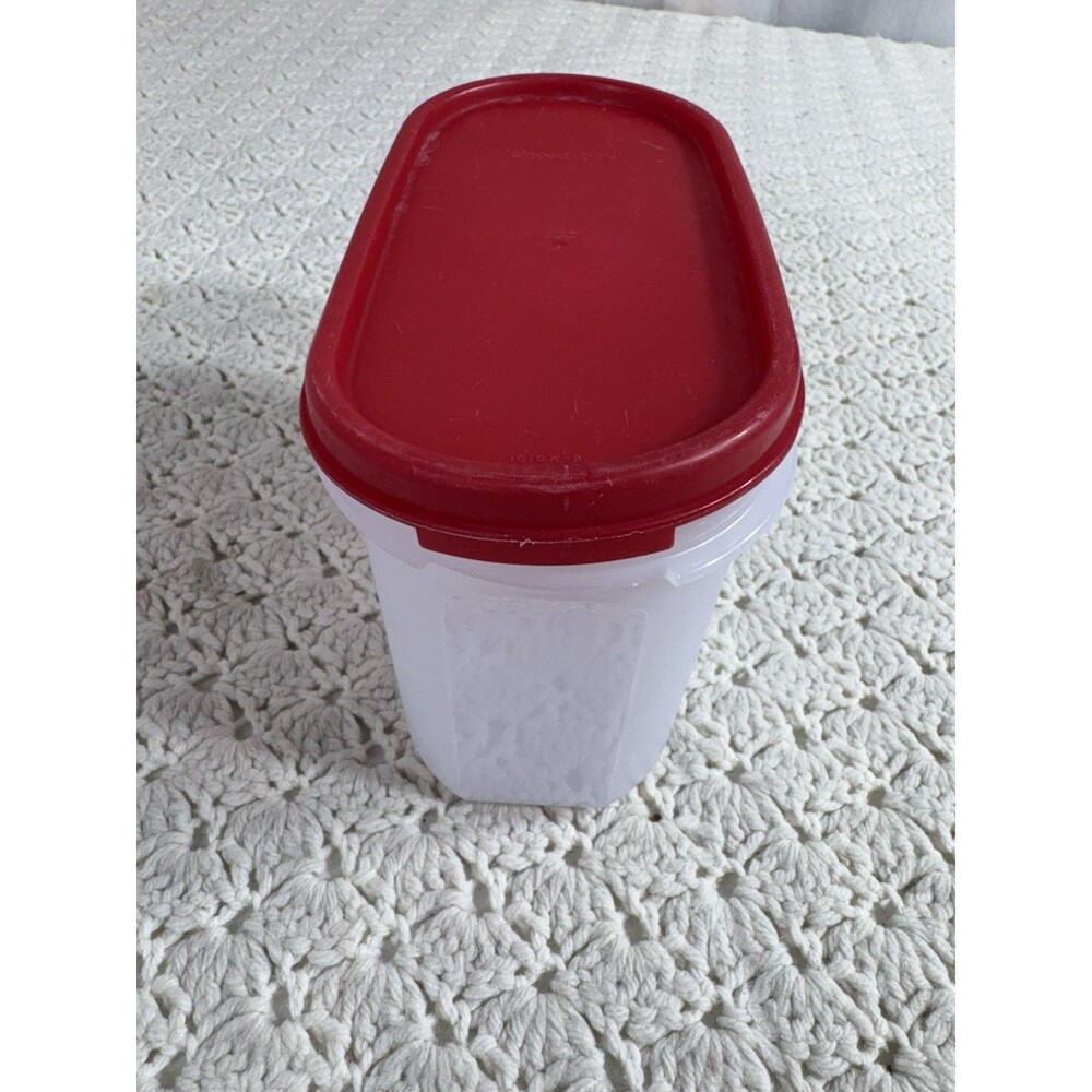 Vintage Tupperware 1.1 liter storage Container 1612 Red Lid 1616 4 3/4 Cups